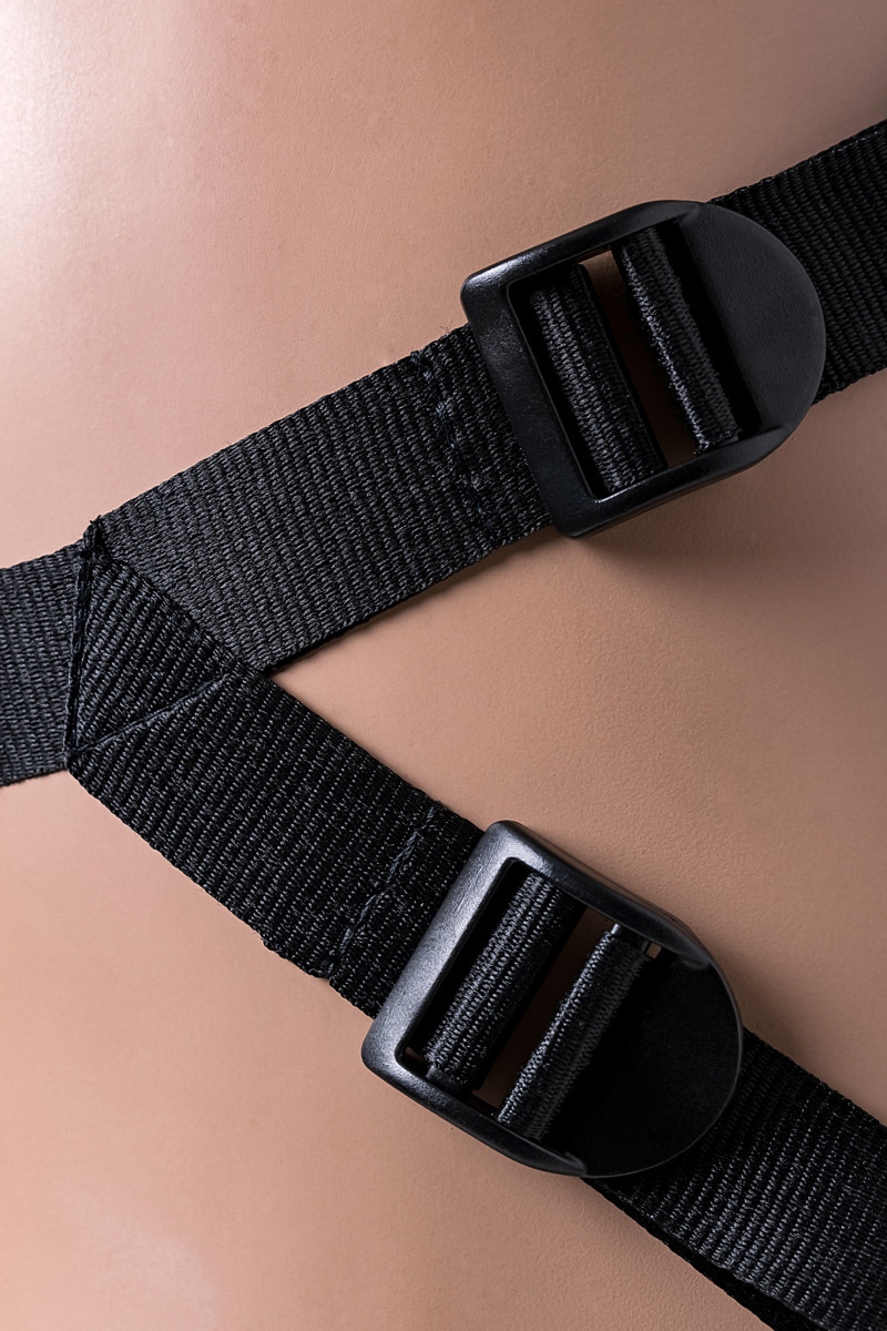 Страпон на креплении TOYFA RealStick Strap-On Hunter, телесный, 14,5 см