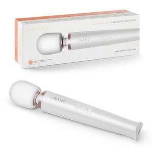 Люксовый вибратор Le Wand Rechargeable Vibrating Massager LW-001-PRL