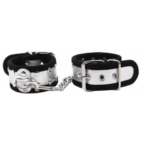 Серебряные наручники Kissexpo с металлическими заклёпками